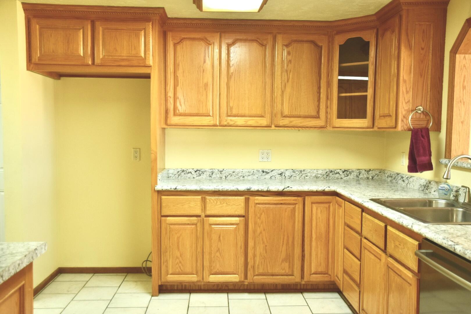 Blossom Hill Terrace Unit No 1 - Residential