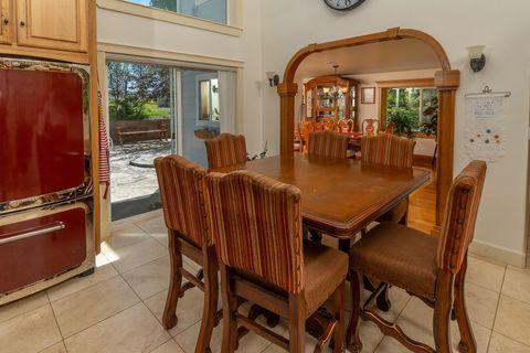 Tiny photo for 59047 Old Lake Road, Christmas Valley, OR 97641 (MLS # 220217220)