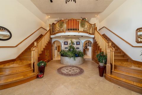 Tiny photo for 59047 Old Lake Road, Christmas Valley, OR 97641 (MLS # 220217220)