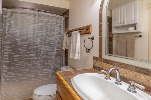 Tiny photo for 59047 Old Lake Road, Christmas Valley, OR 97641 (MLS # 220217220)