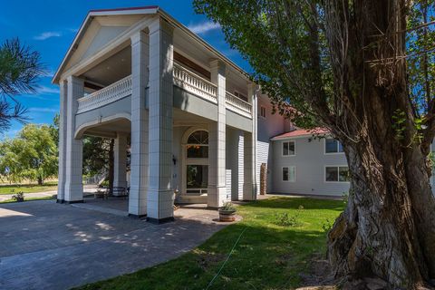 Tiny photo for 59047 Old Lake Road, Christmas Valley, OR 97641 (MLS # 220217220)