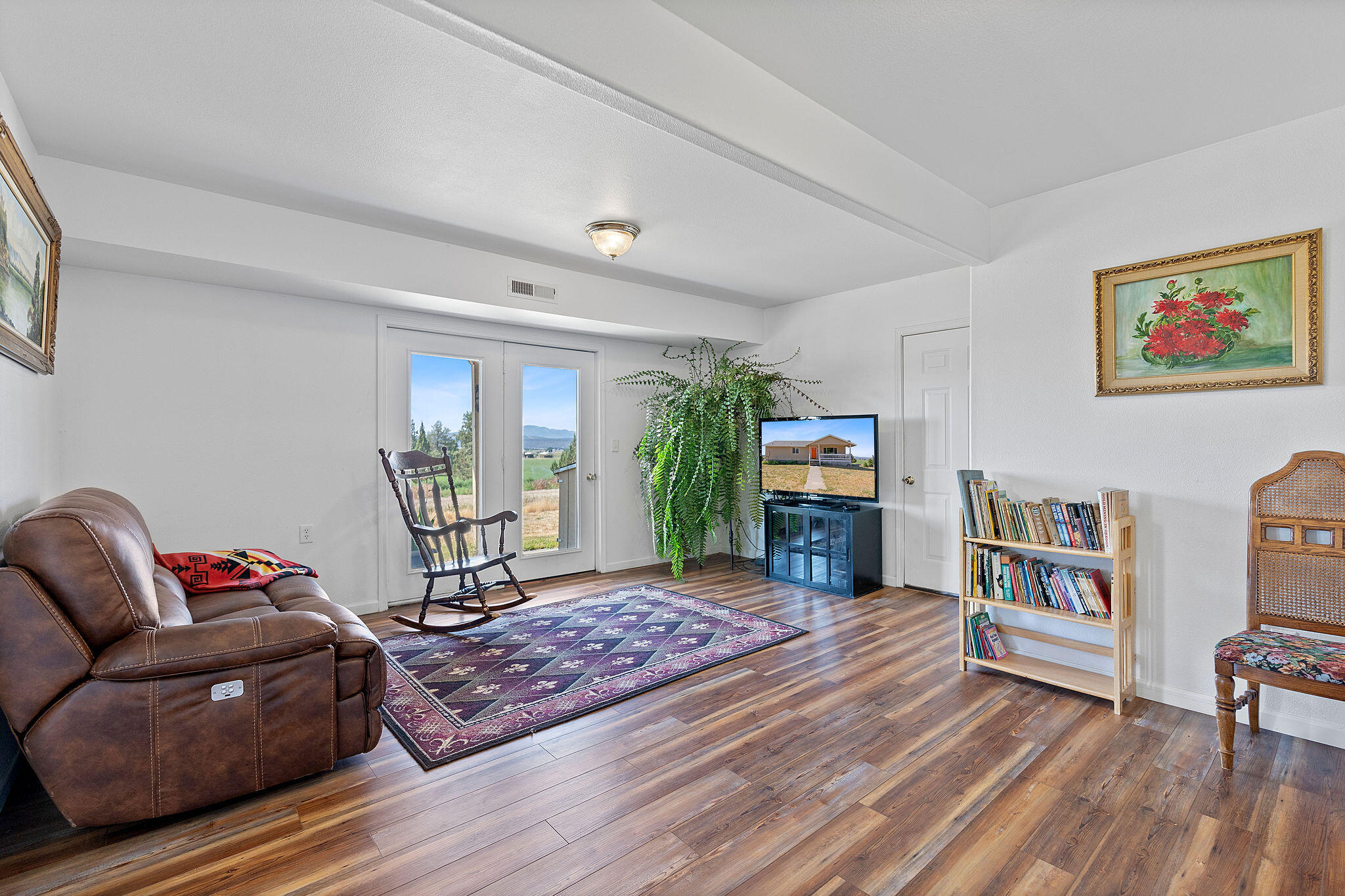 Golden Horseshoe - Residential