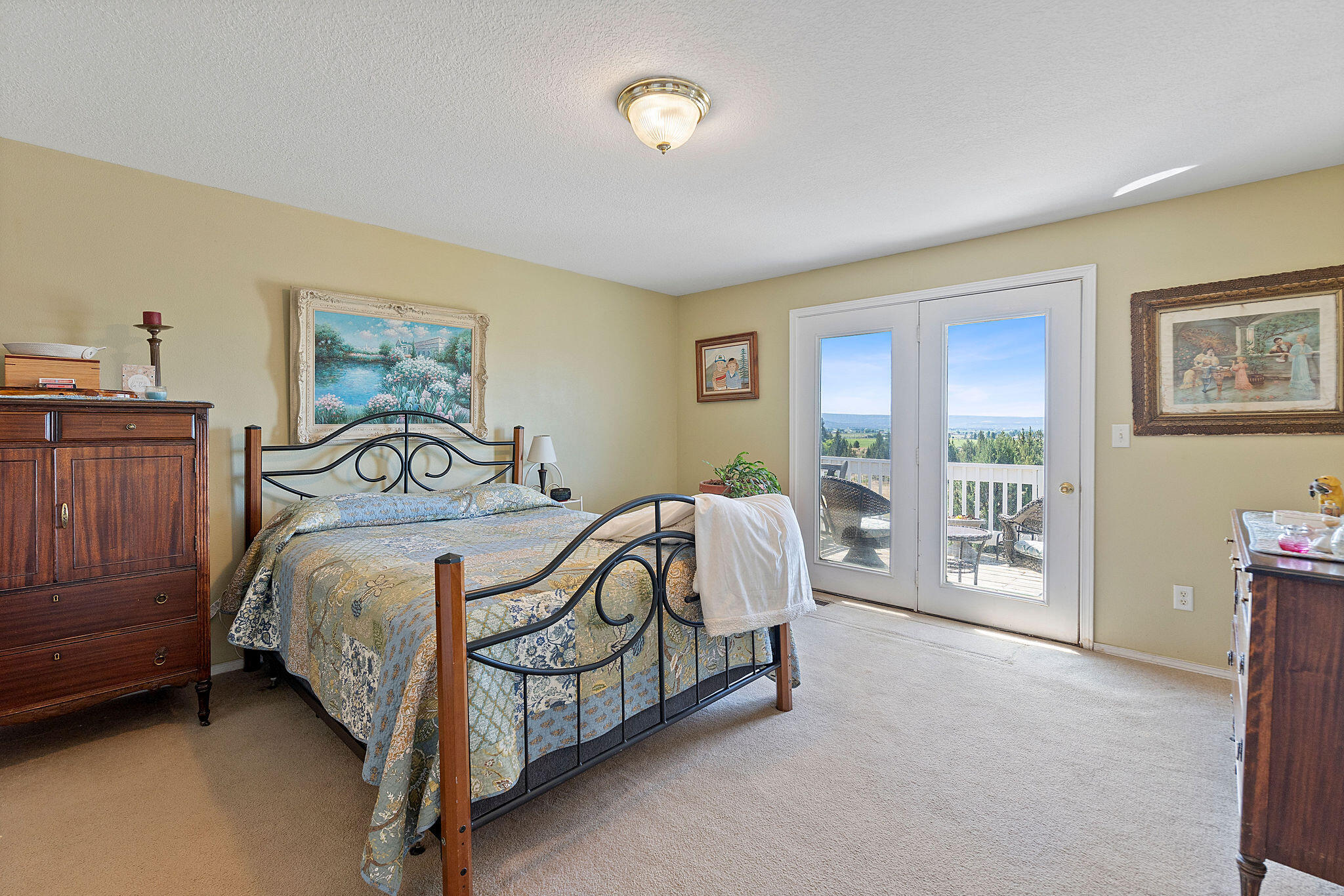 Golden Horseshoe - Residential