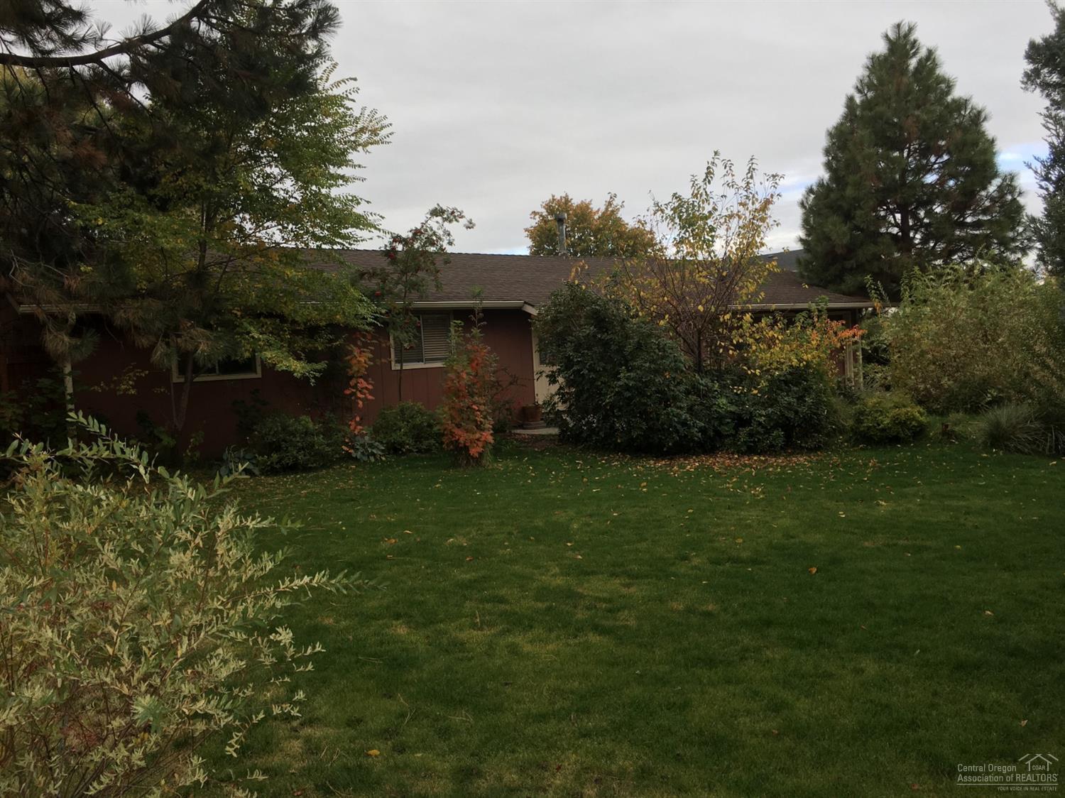 East Villa - Residential