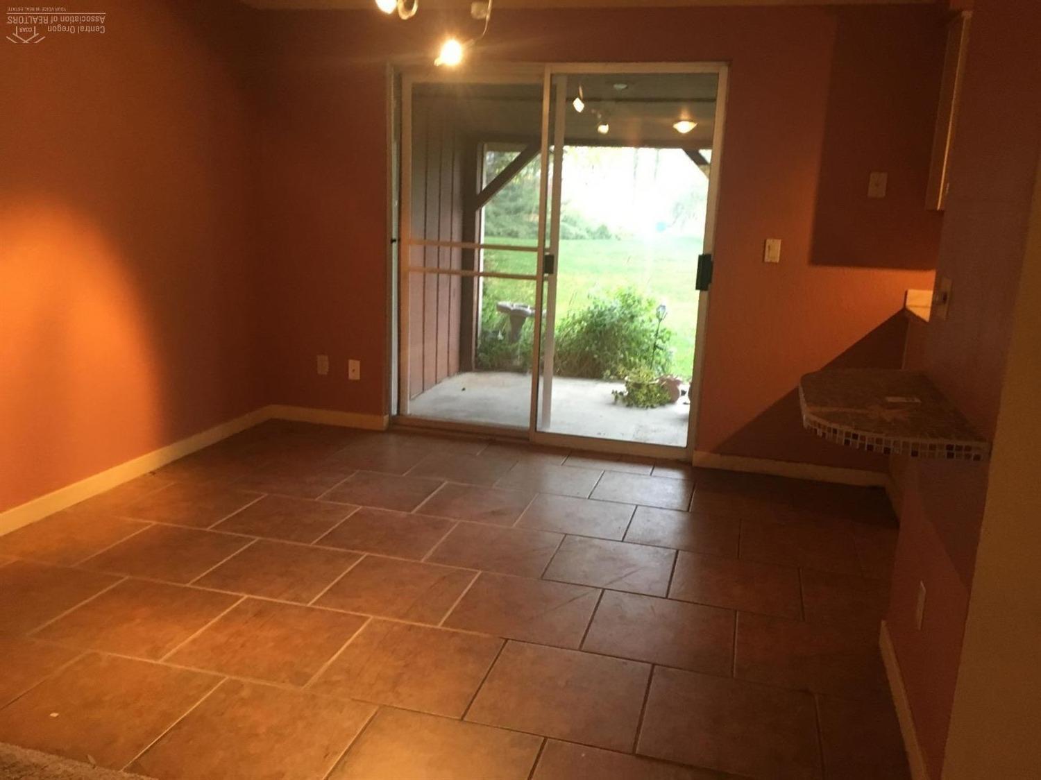 East Villa - Residential