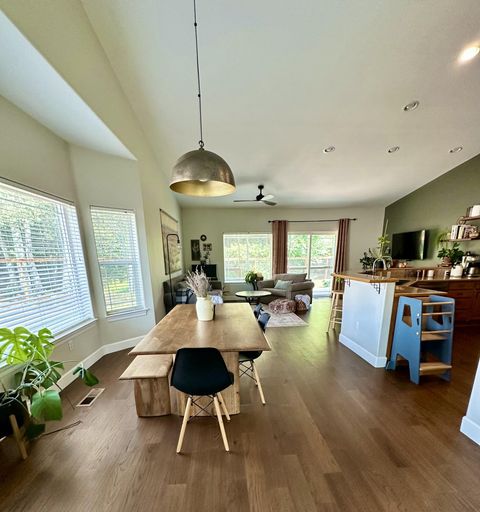 Tiny photo for 5168 Regency Drive, Klamath Falls, OR 97603 (MLS # 220220243)