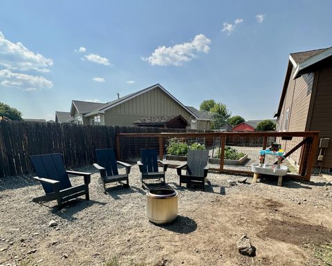 Tiny photo for 5168 Regency Drive, Klamath Falls, OR 97603 (MLS # 220220243)