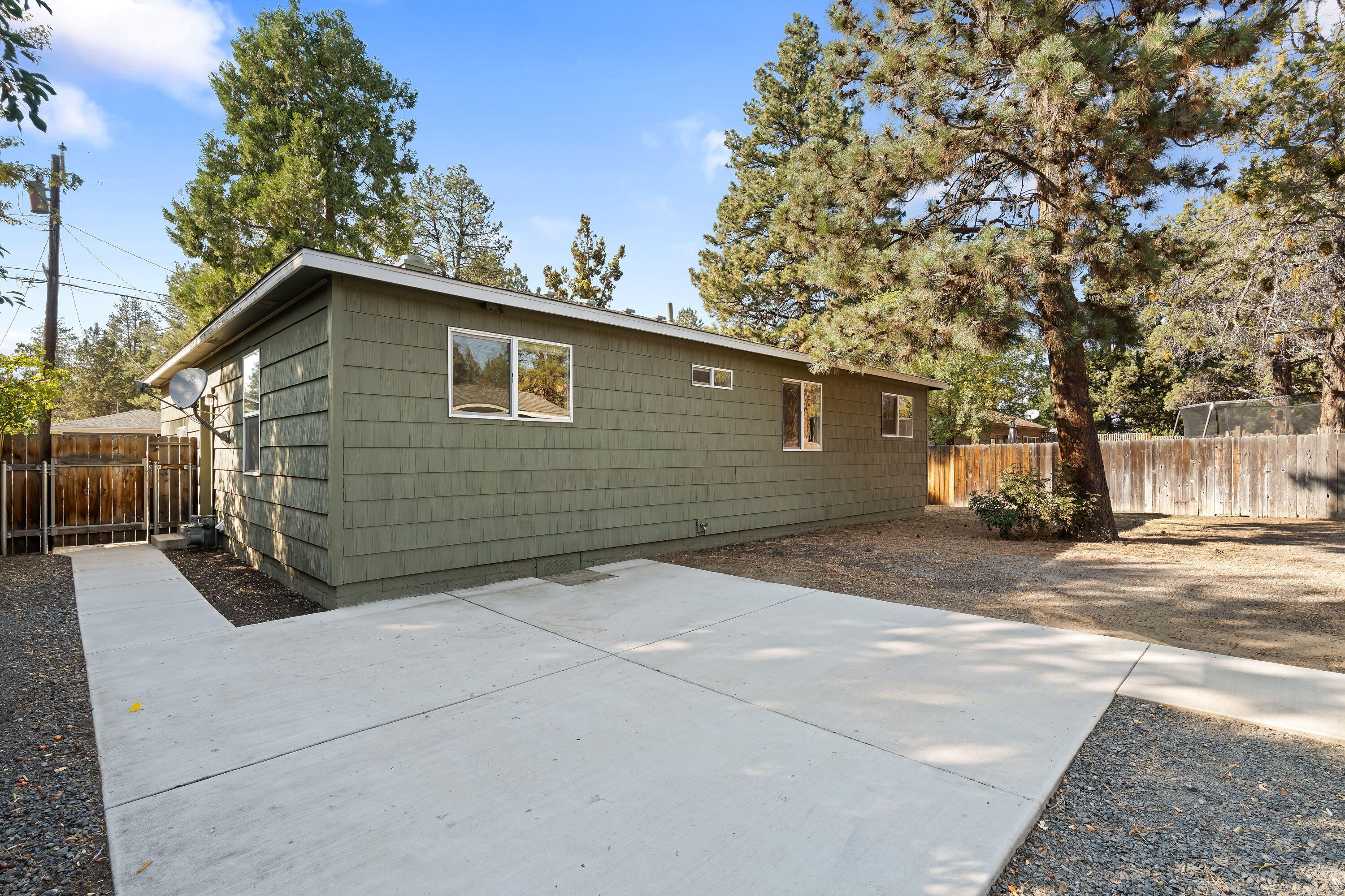 1st Addition Bend Pk - Residential