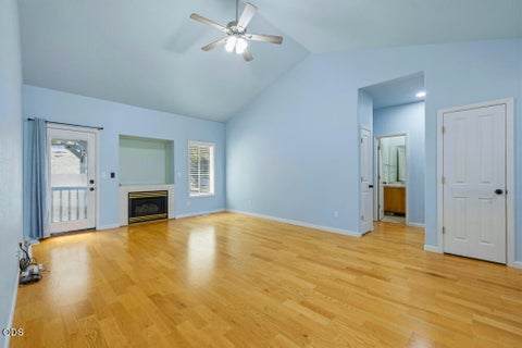 Tiny photo for 2054 California Avenue, Klamath Falls, OR 97601 (MLS # 220223068)