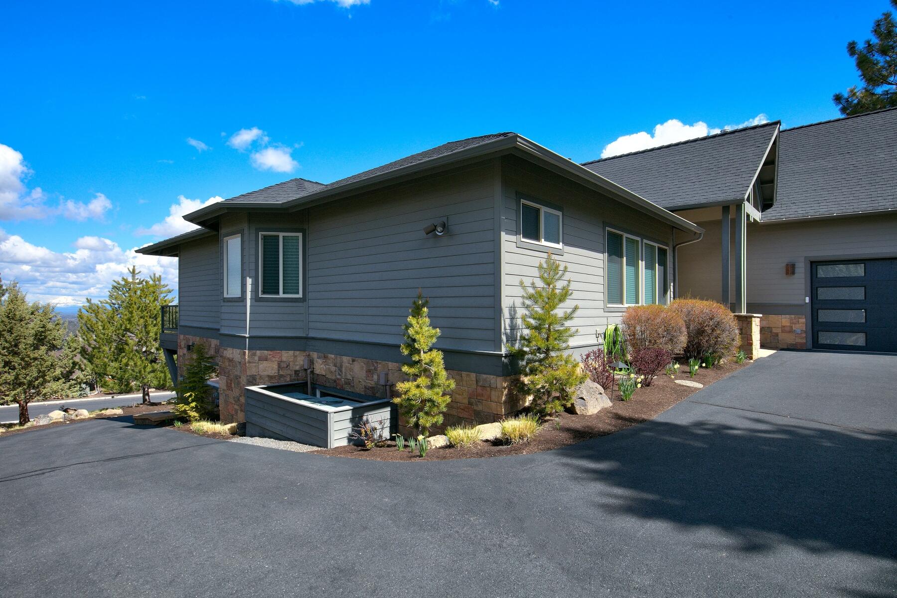 Awbrey Butte - Residential