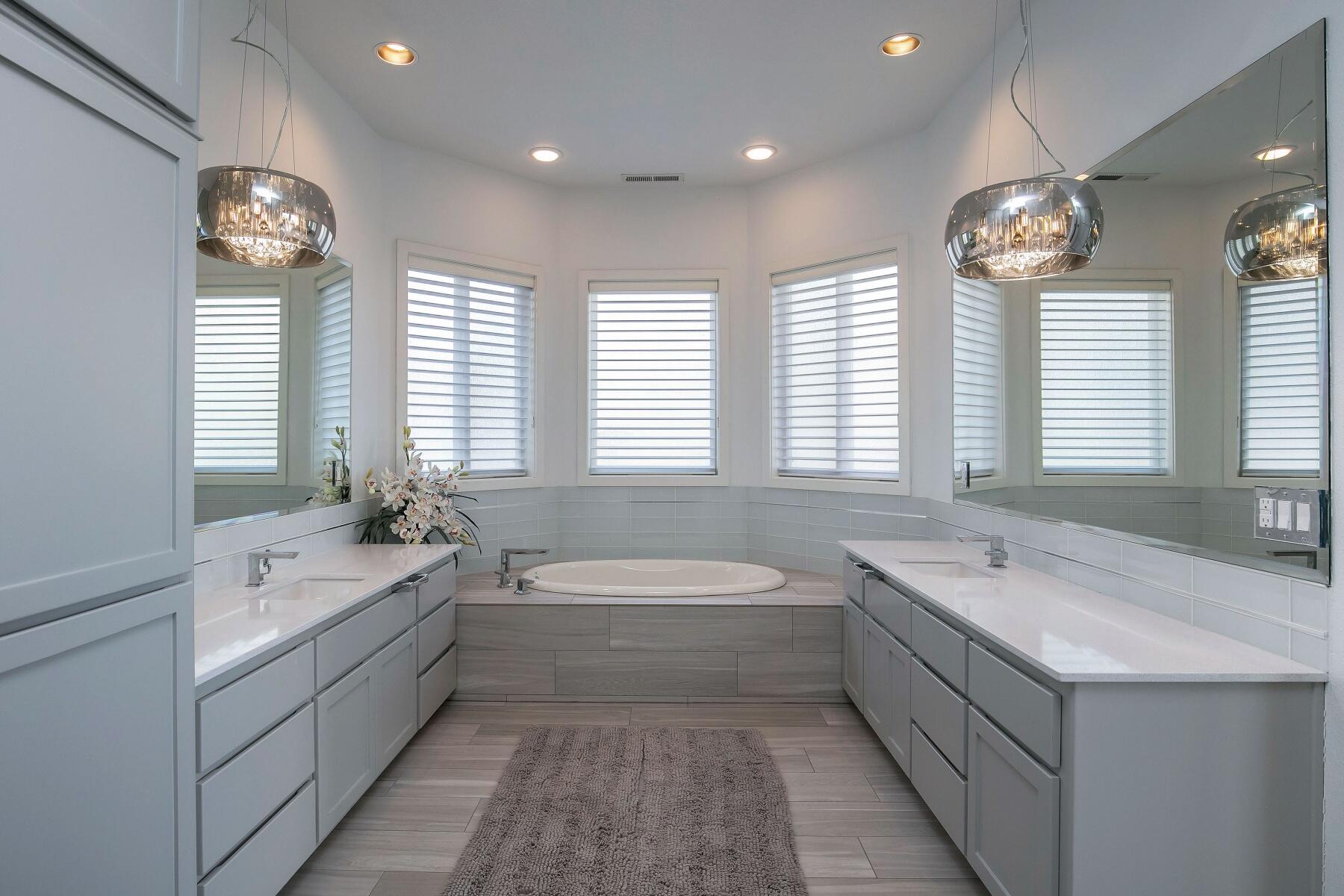 Awbrey Butte - Residential