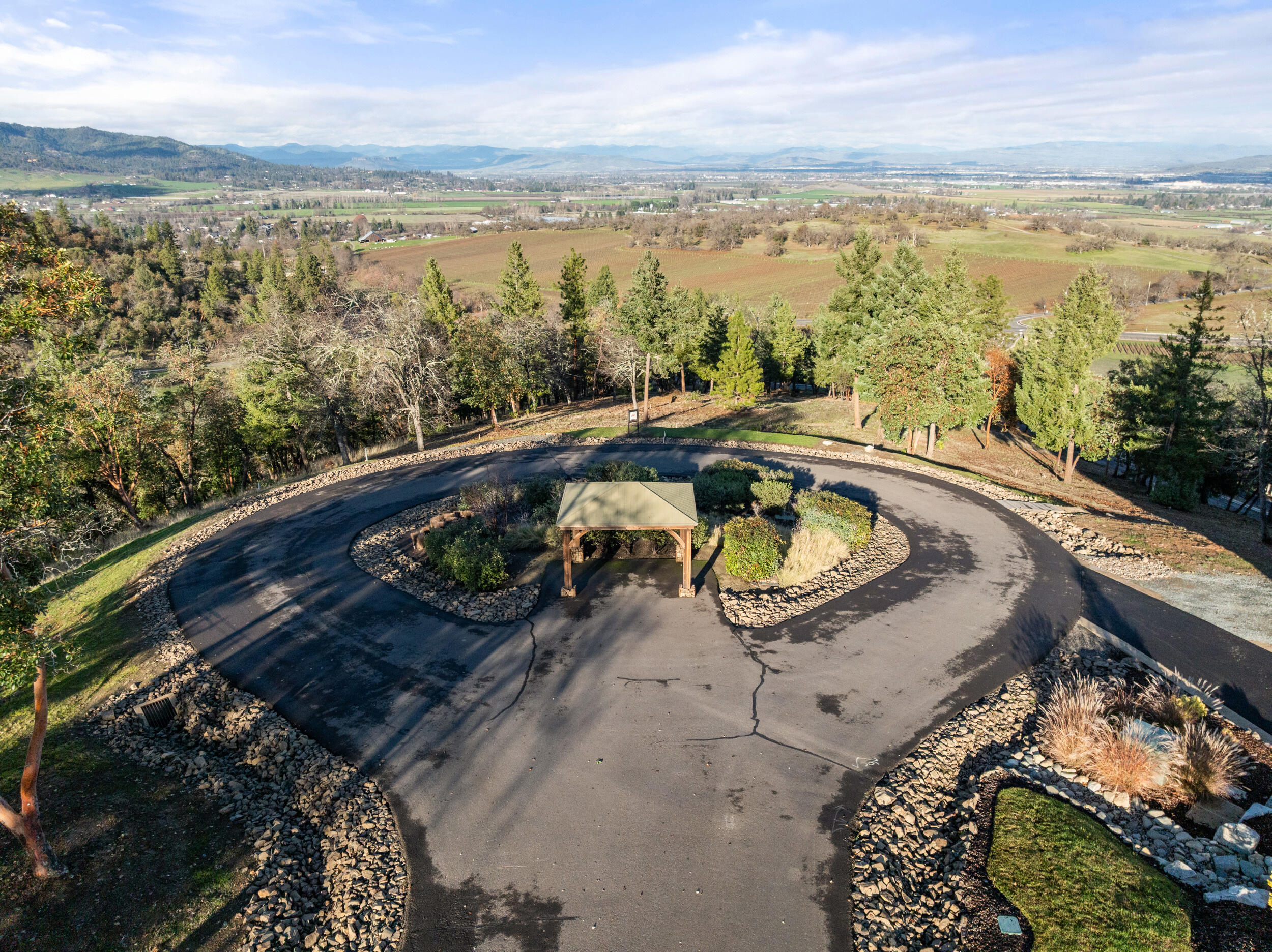 Vineyards At Stage Pass, The - Land