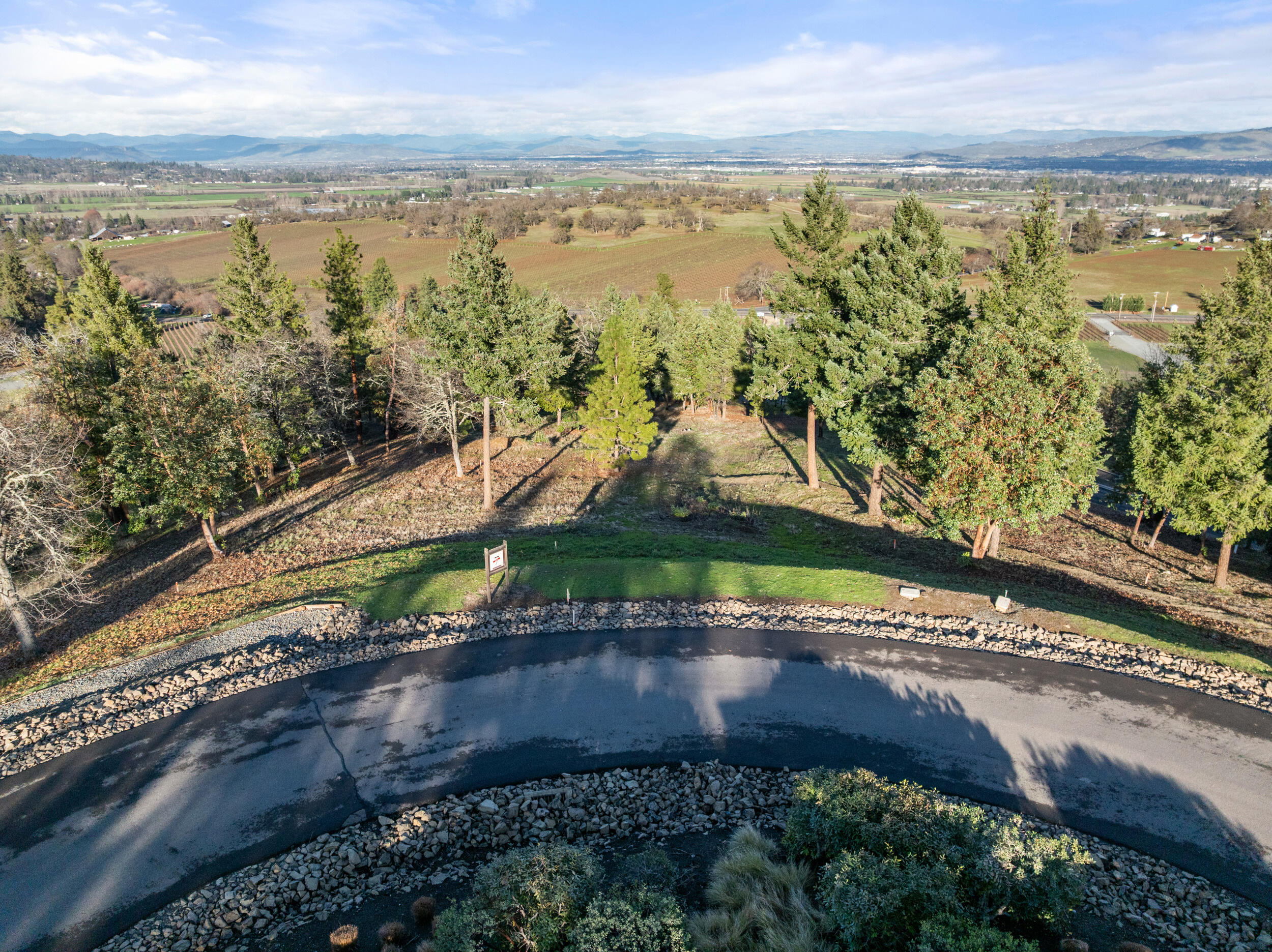 Vineyards At Stage Pass, The - Land