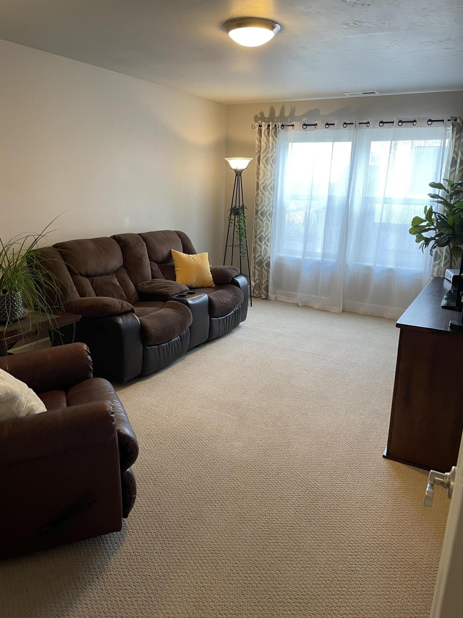 Hidden Hills - Residential