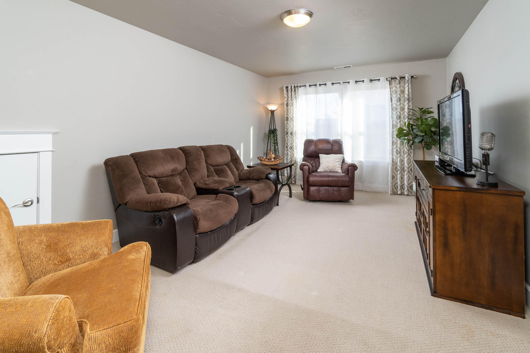 Hidden Hills - Residential