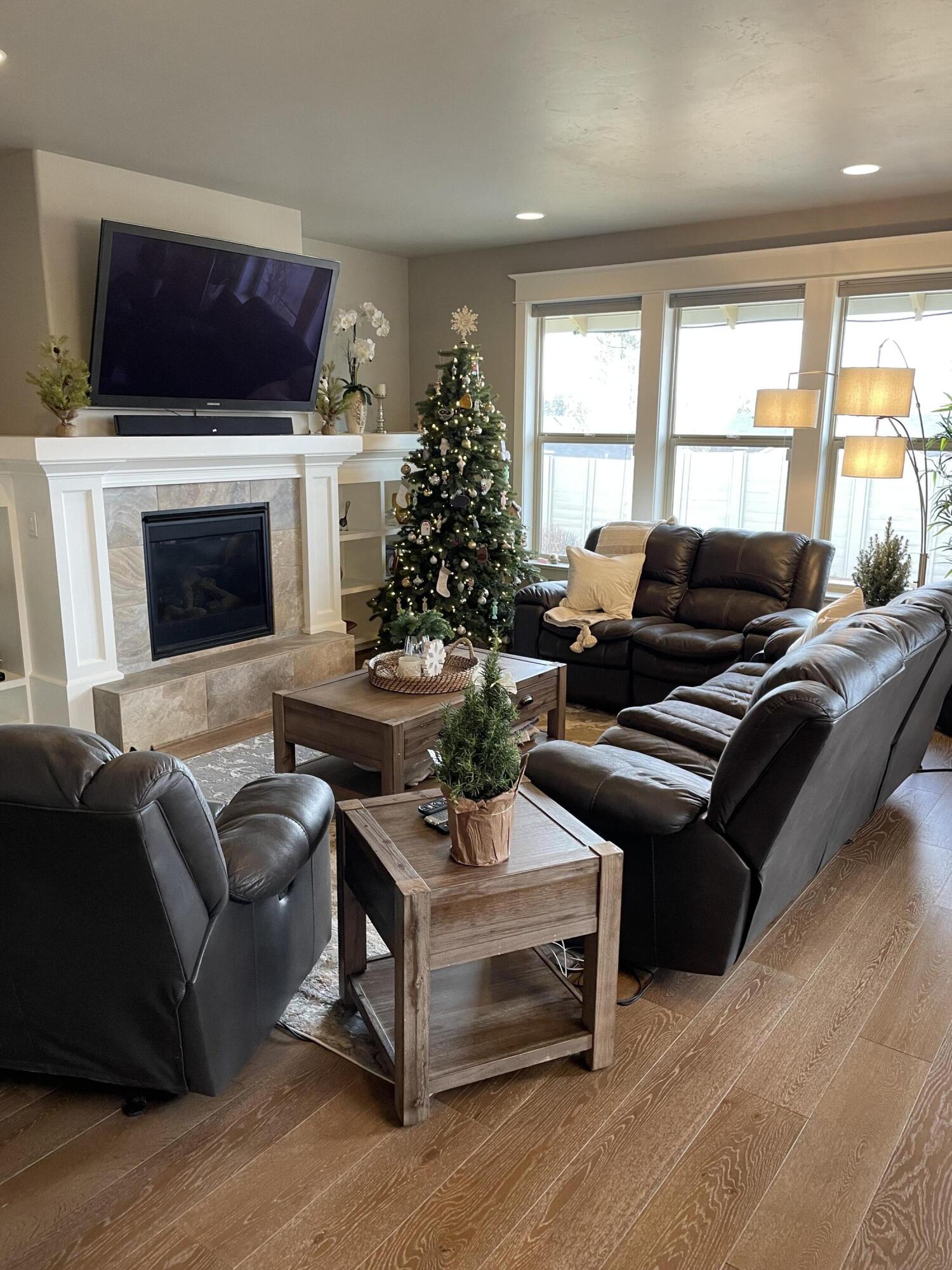 Hidden Hills - Residential