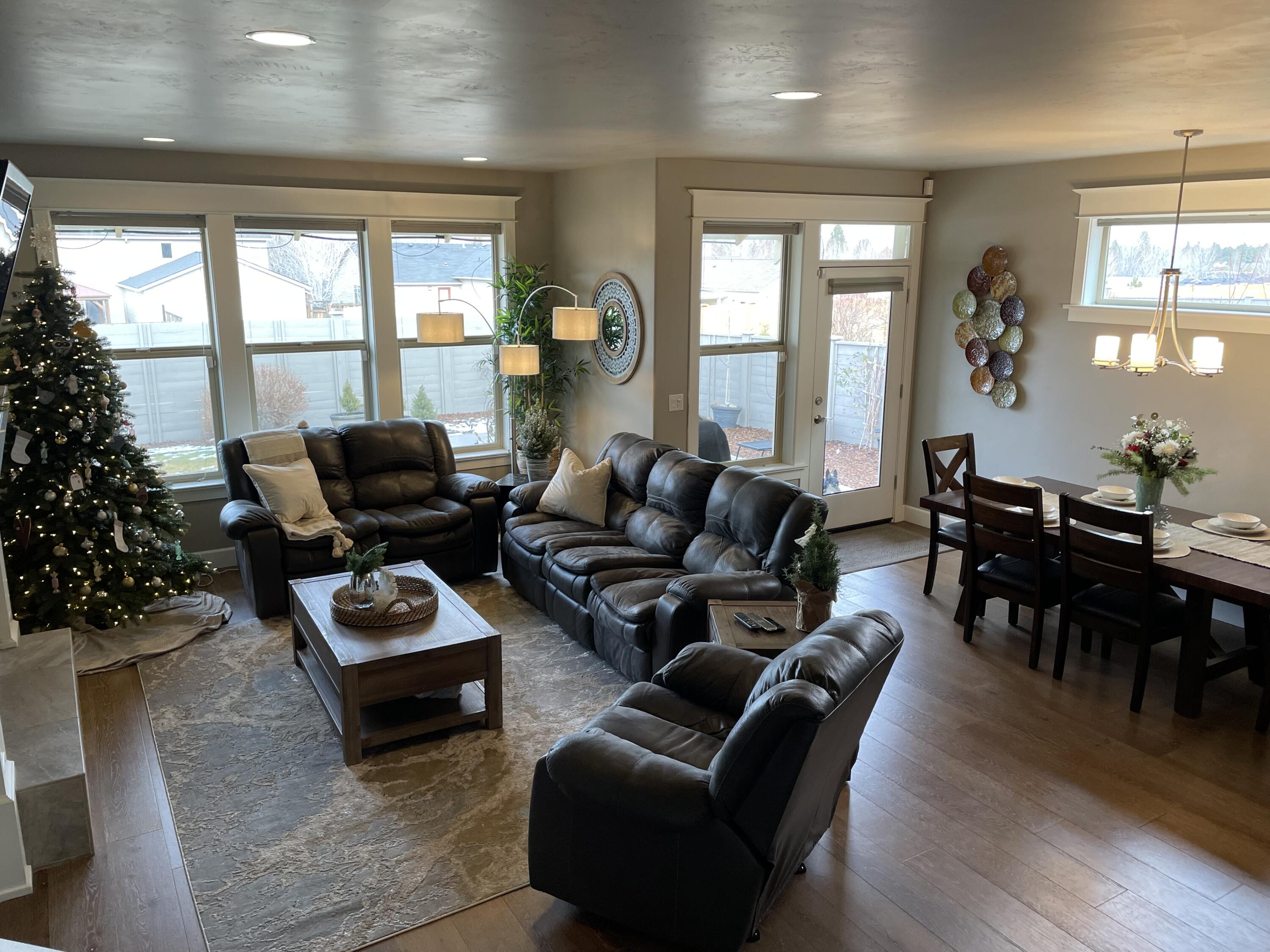 Hidden Hills - Residential