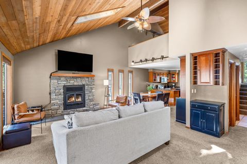 Tiny photo for 57308 Red Fir Lane, Sunriver, OR 97707 (MLS # 220214968)