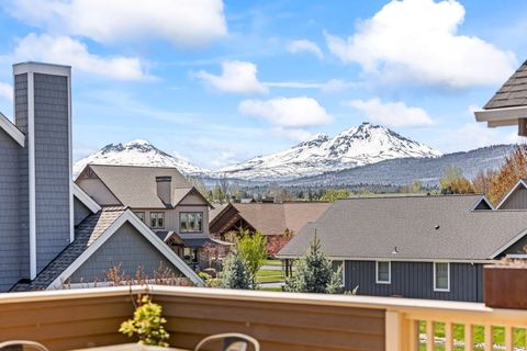 Tiny photo for 597 W Jefferson Avenue, Sisters, OR 97759 (MLS # 220211200)