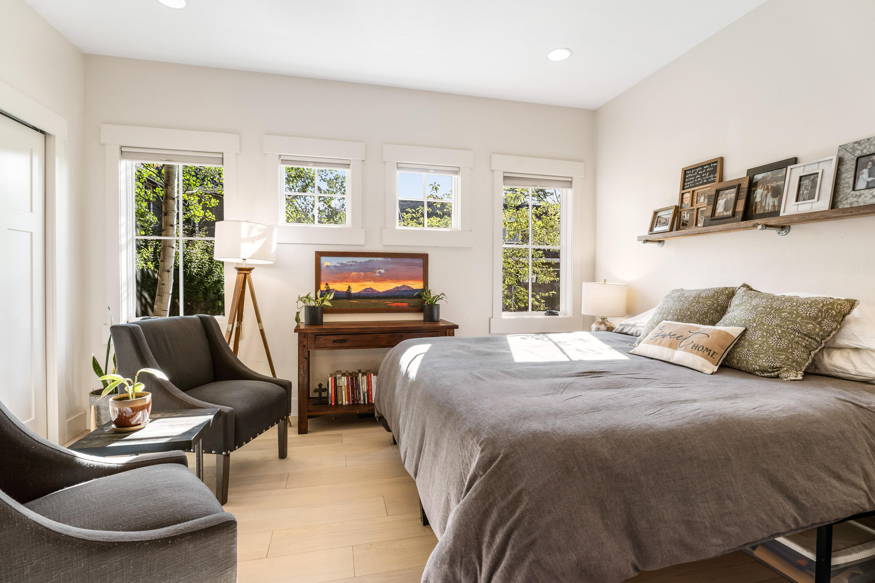 Pine Meadow Vill - Residential