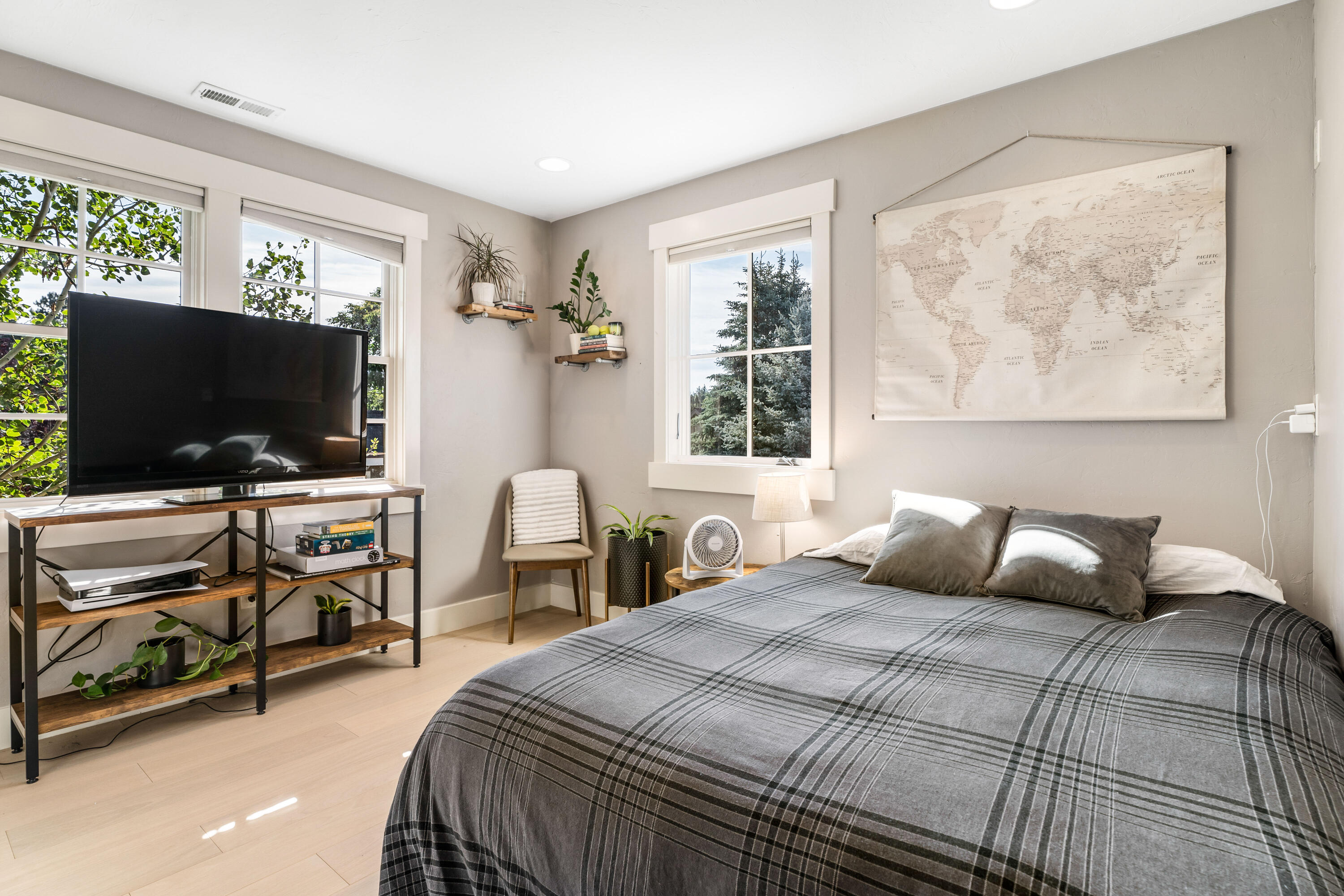 Pine Meadow Vill - Residential