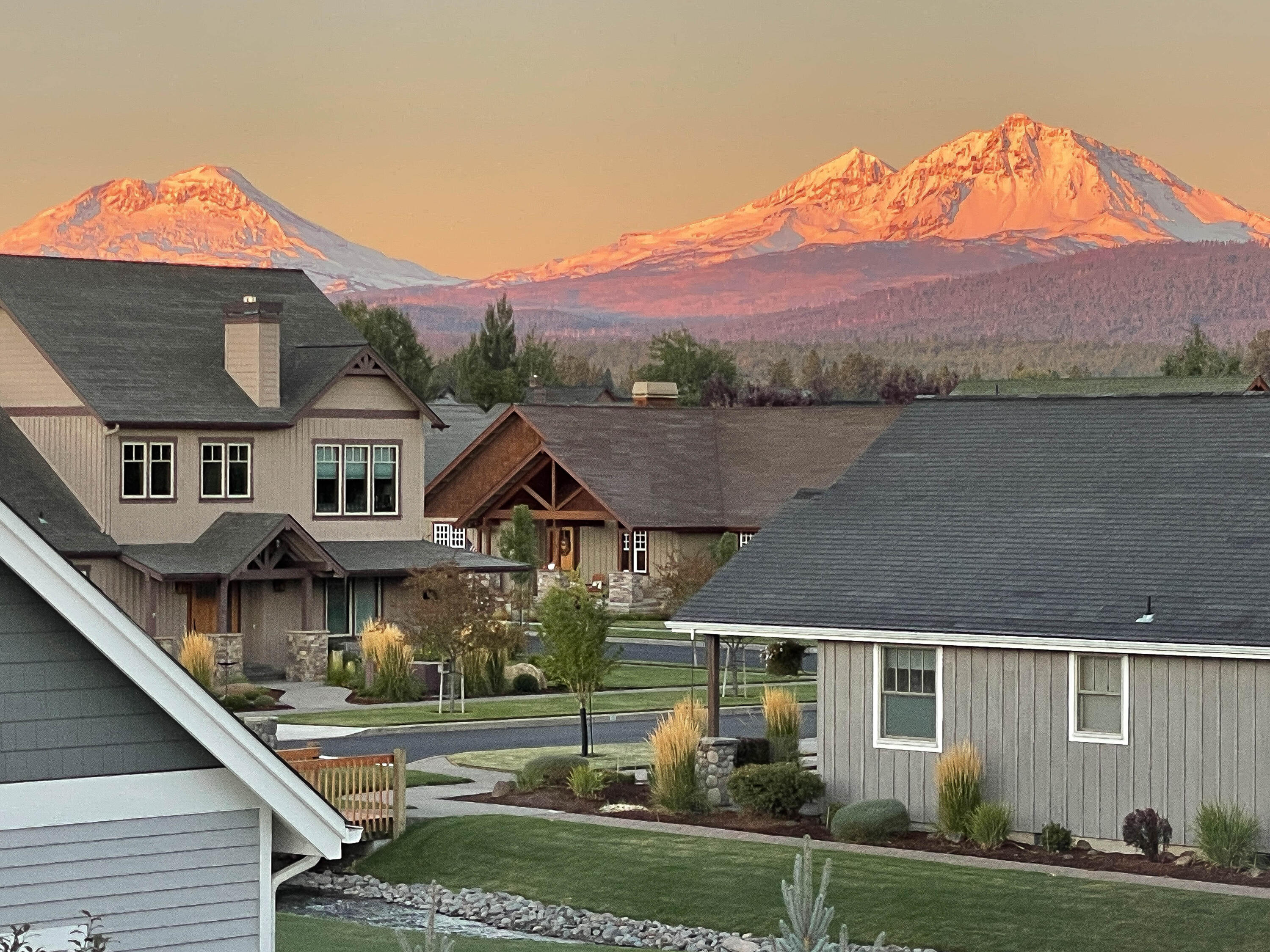 Pine Meadow Vill - Residential