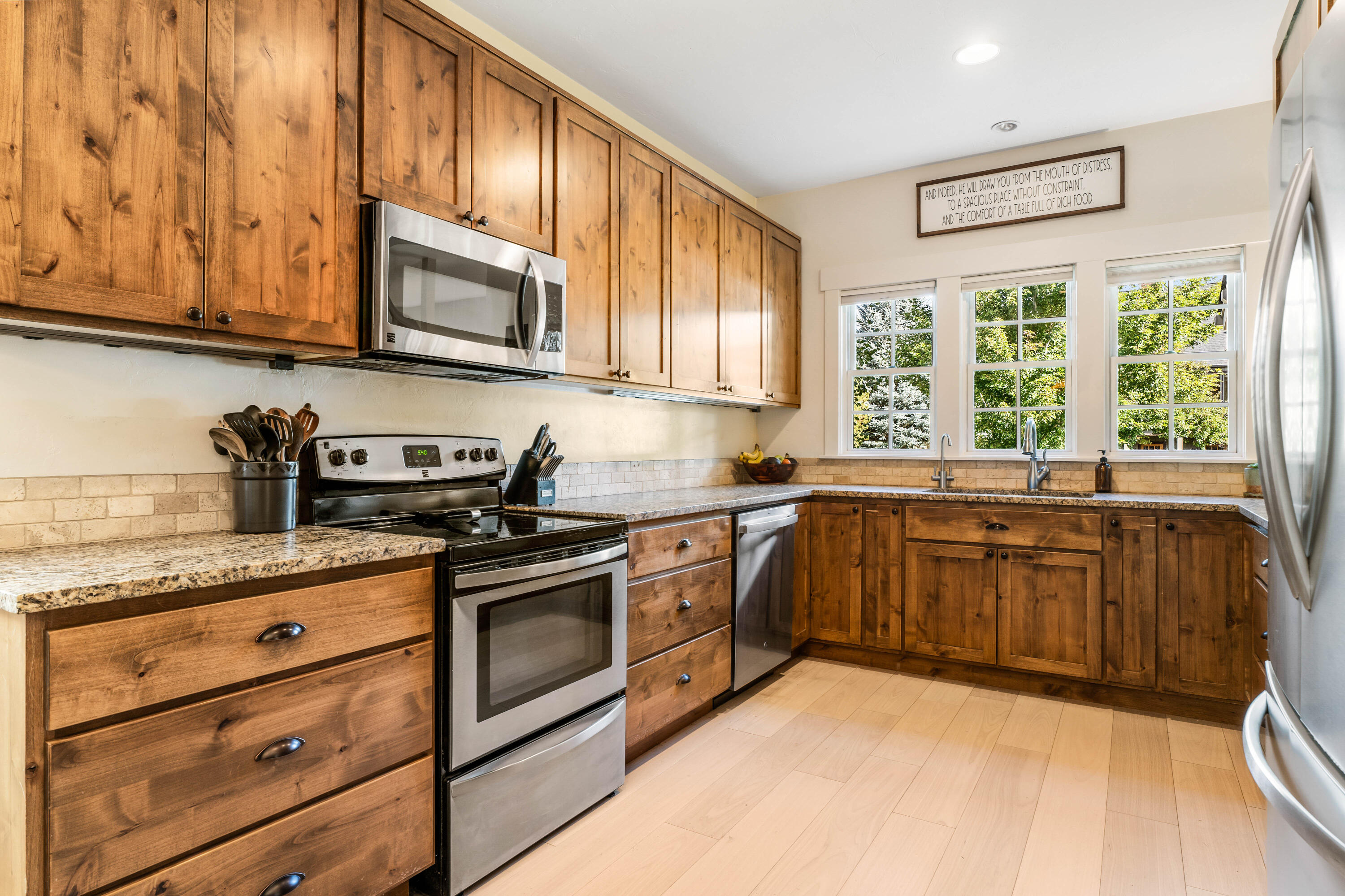 Pine Meadow Vill - Residential