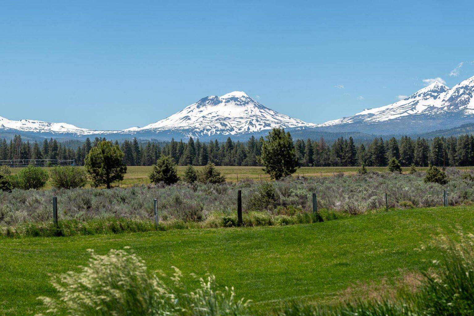 Pine Meadow Vill - Residential