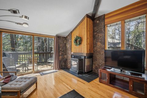 Tiny photo for 57267 Mashie Lane #62, Sunriver, OR 97707 (MLS # 220220051)
