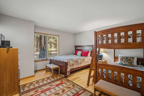 Tiny photo for 57267 Mashie Lane #62, Sunriver, OR 97707 (MLS # 220220051)