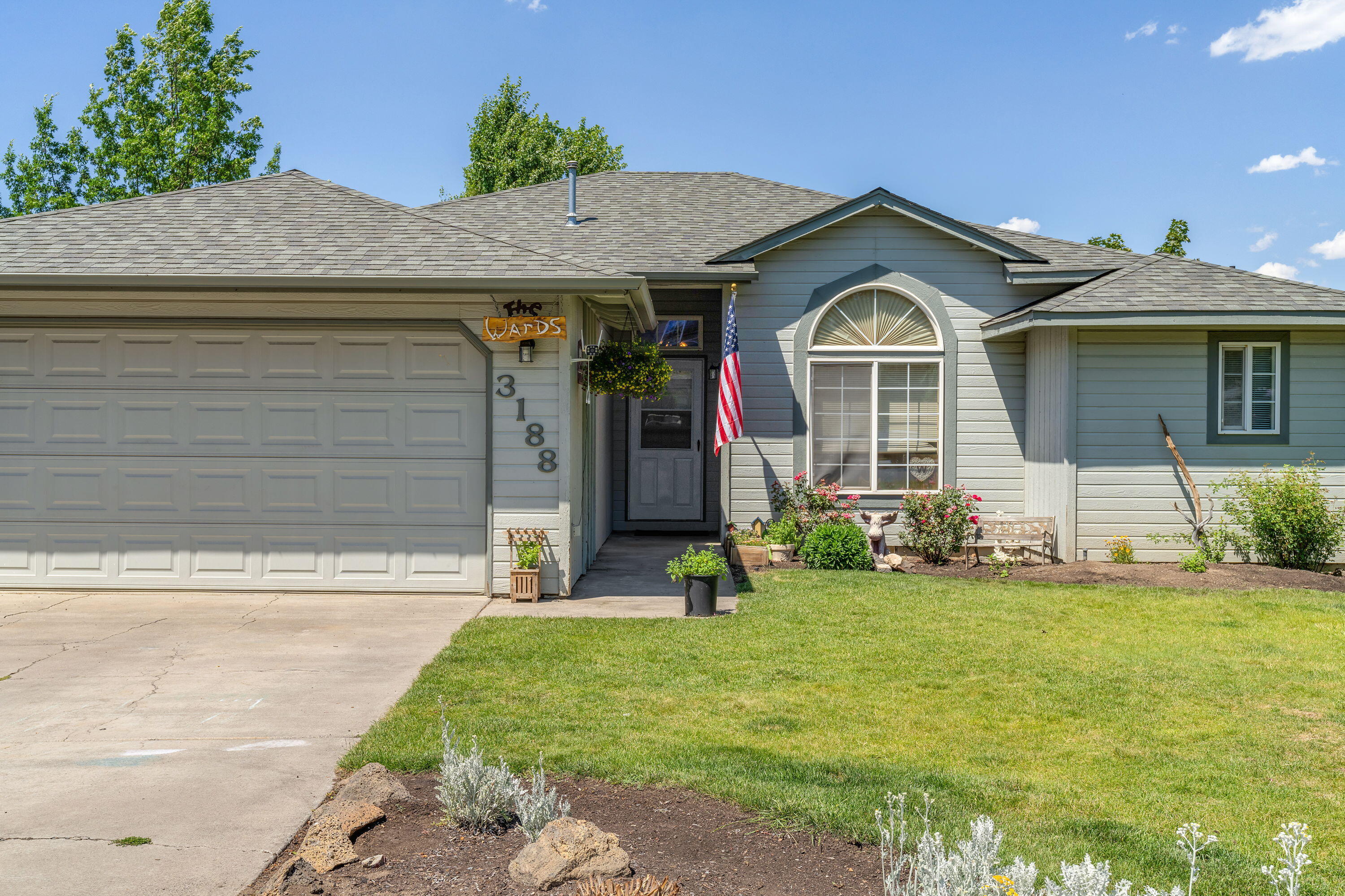 3188 NE Cromwell Court