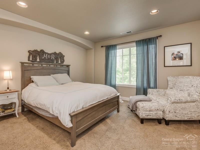 Empire Estates - Residential