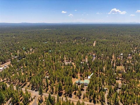 Tiny photo for 15675 Twin Drive, La Pine, OR 97739 (MLS # 220205545)