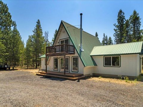 Tiny photo for 15675 Twin Drive, La Pine, OR 97739 (MLS # 220205545)