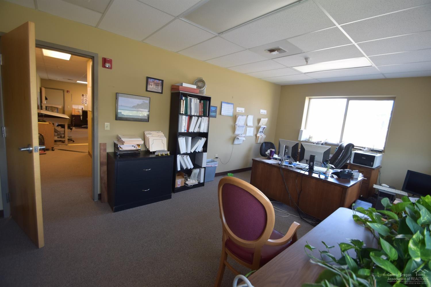 CLAB - Commercial Sale