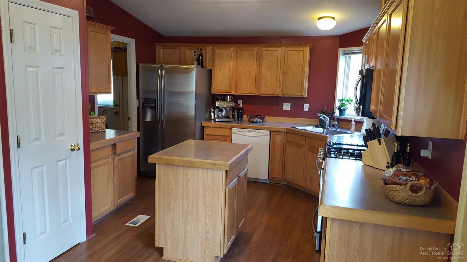 Pine River Estate - Residential