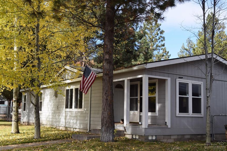 Serene and beautiful 3 bed 2 bath 1 acre corner lot property. This home offers wonderful space and an easy flow layout. Detached 2-car garage has a 1 bed 1 bath mother-in-law's quarters attached to offer visitor's comfort or income potential. Horse stall, chicken coupe, run & shed are just some of the features this great property offers and is ready for you.