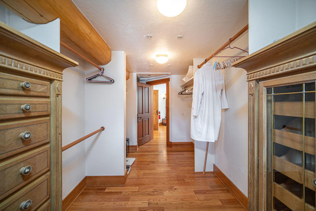 Diamond Bar Ranch - Farm