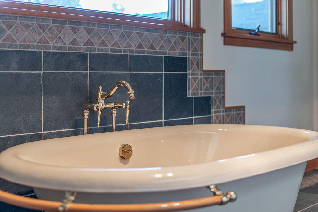 Diamond Bar Ranch - Farm