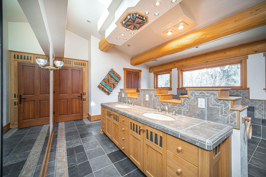 Diamond Bar Ranch - Farm