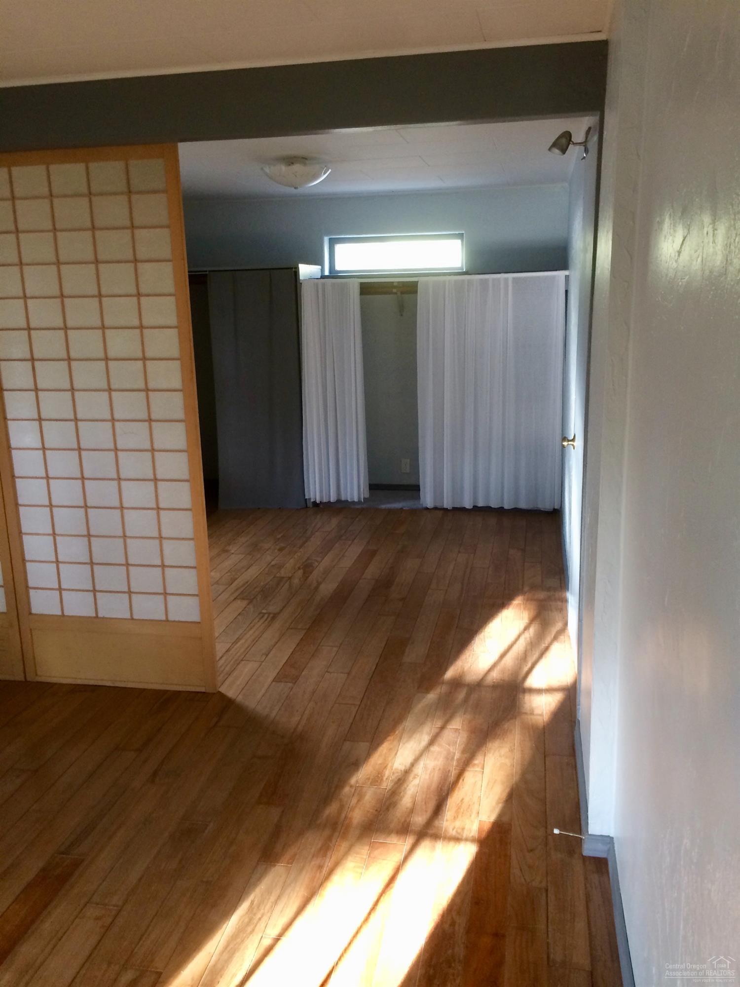 Bend Riverside - Residential