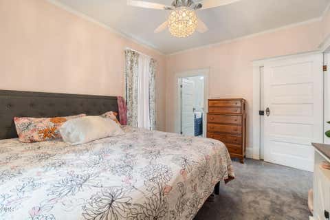 Tiny photo for 419 N 9th Street, Klamath Falls, OR 97601 (MLS # 220223960)