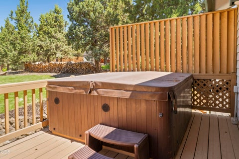 Tiny photo for 64736 Alcor Place, Bend, OR 97703 (MLS # 220224540)