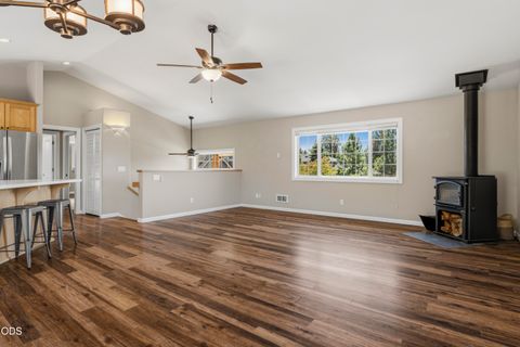 Tiny photo for 64736 Alcor Place, Bend, OR 97703 (MLS # 220224540)