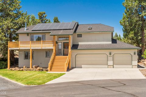 Photo of 64736 Alcor Place, Bend, OR 97703 (MLS # 220224540)