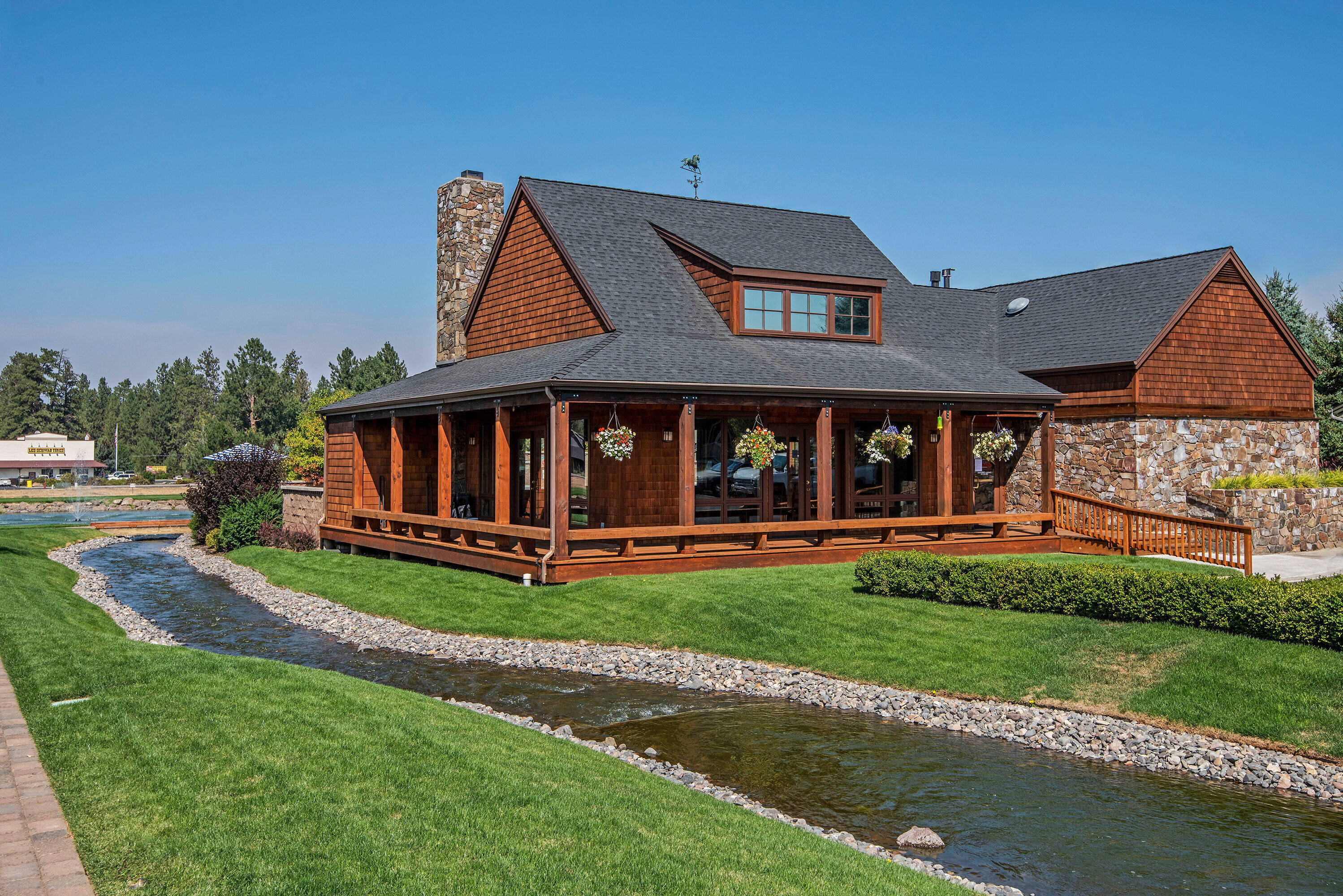 Pine Meadow Vill - Residential