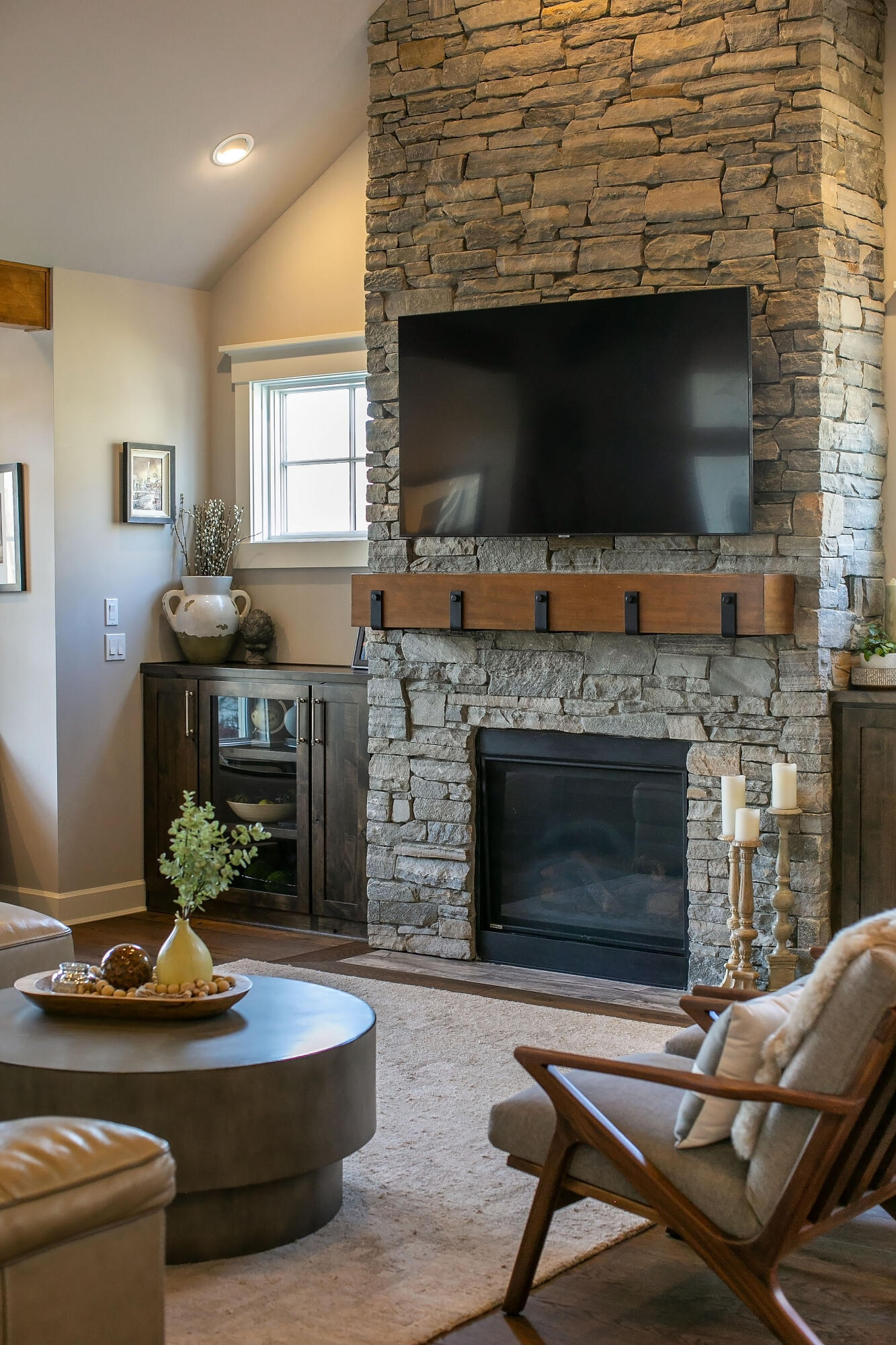 Pine Meadow Vill - Residential