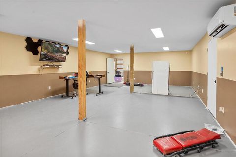 Tiny photo for 13344 SW Peninsula Drive, Terrebonne, OR 97760 (MLS # 220212995)