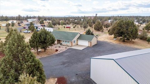 Tiny photo for 13344 SW Peninsula Drive, Terrebonne, OR 97760 (MLS # 220212995)