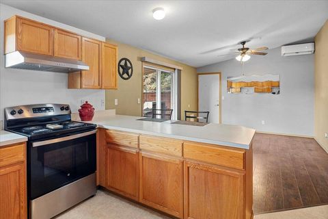 Tiny photo for 13344 SW Peninsula Drive, Terrebonne, OR 97760 (MLS # 220212995)